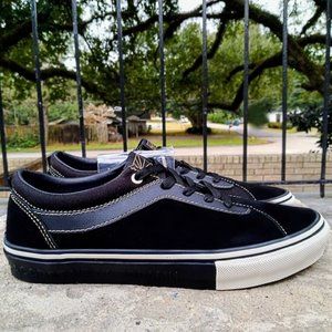 NIB. Vans x RASSVET Vans Skate Bold